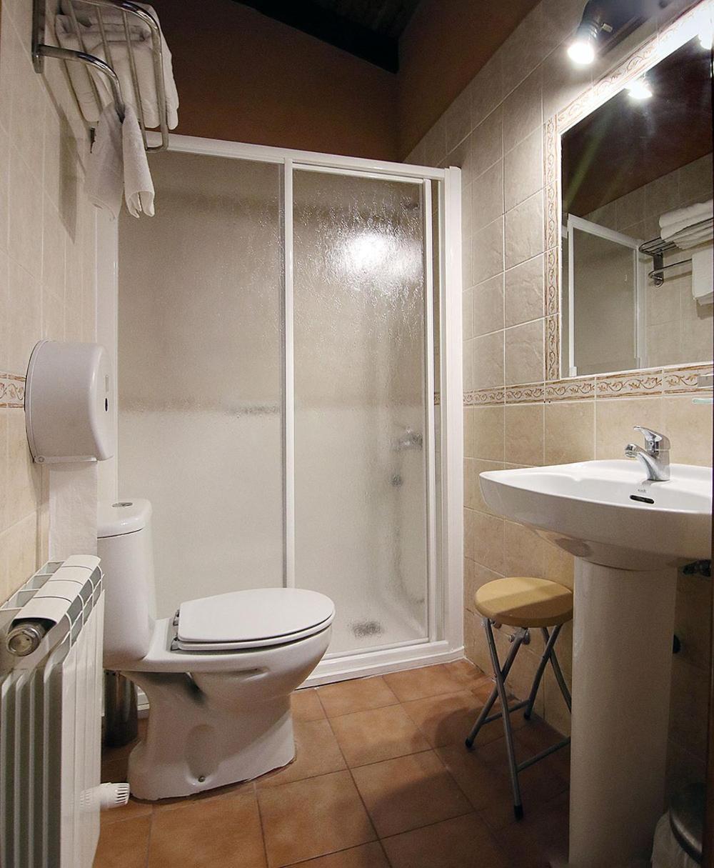 Apartamentos Turisticos Los Abuelos Montemayor de Pililla Esterno foto