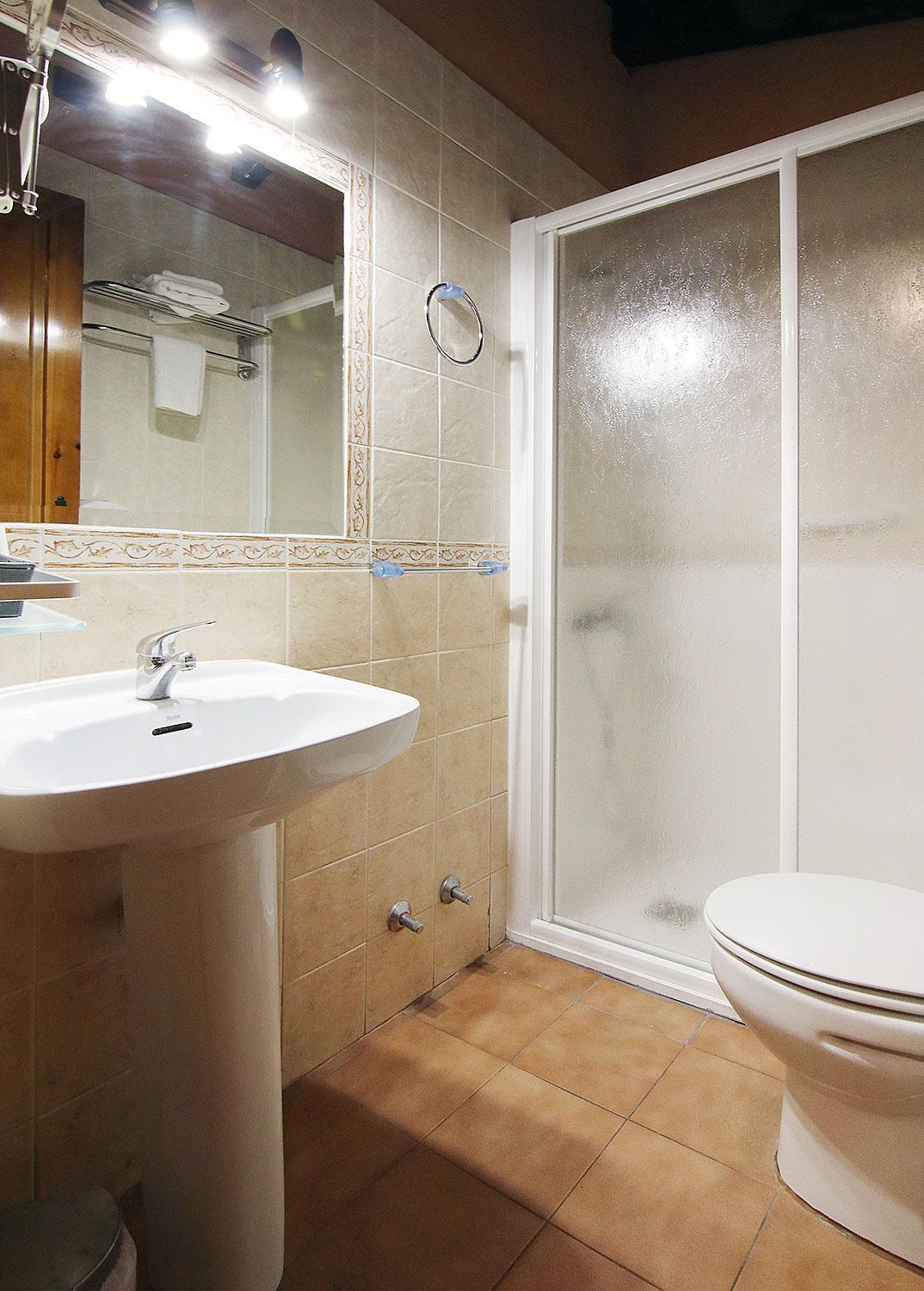 Apartamentos Turisticos Los Abuelos Montemayor de Pililla Esterno foto